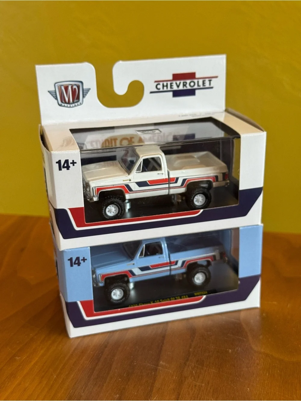 M2 Machines Chevrolet Spirit of America Diecast Pickup Trucks - White & Blue